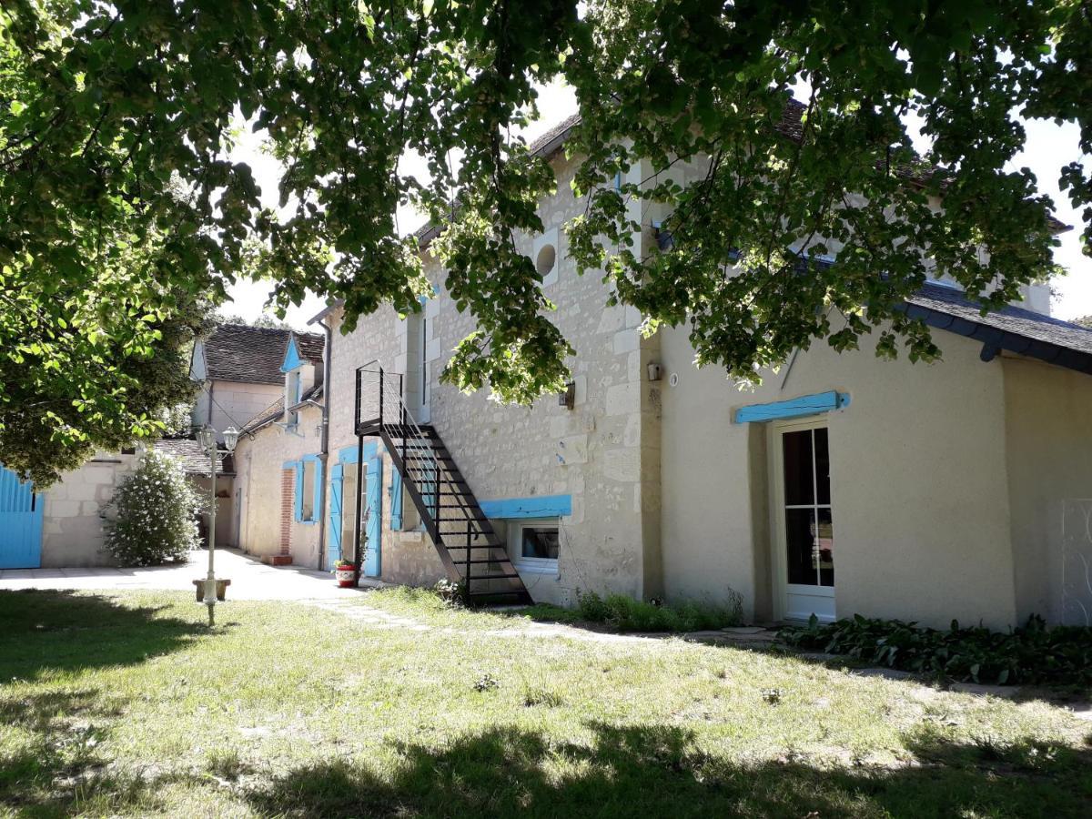 Le Moulin Bleu Bed & Breakfast Seigy Exterior photo